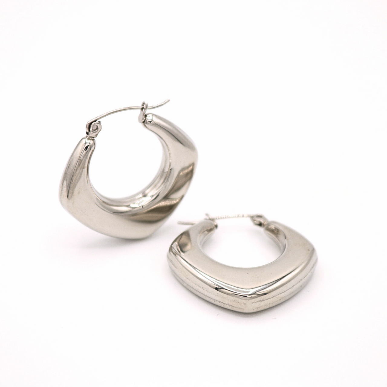 Hollow V Earrings